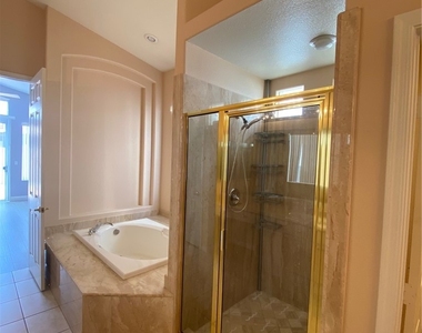 8727 Stockholm Avenue - Photo Thumbnail 26