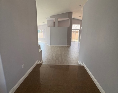 8727 Stockholm Avenue - Photo Thumbnail 1