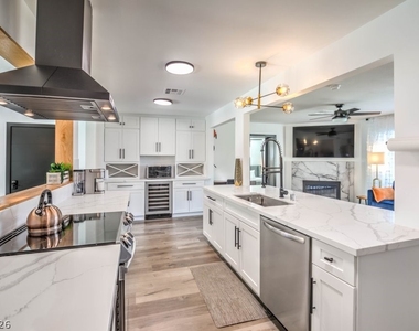 2109 Santa Ynez Drive - Photo Thumbnail 14