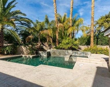 7258 Loma Alta Circle - Photo Thumbnail 46