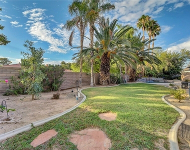 7258 Loma Alta Circle - Photo Thumbnail 68
