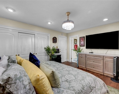 7258 Loma Alta Circle - Photo Thumbnail 43