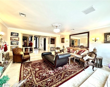 7258 Loma Alta Circle - Photo Thumbnail 9