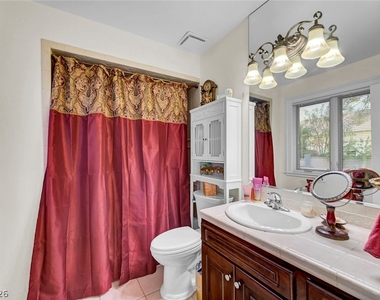 7258 Loma Alta Circle - Photo Thumbnail 56