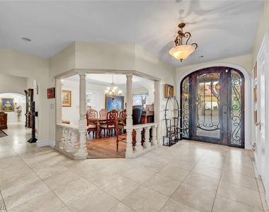 7258 Loma Alta Circle - Photo Thumbnail 13