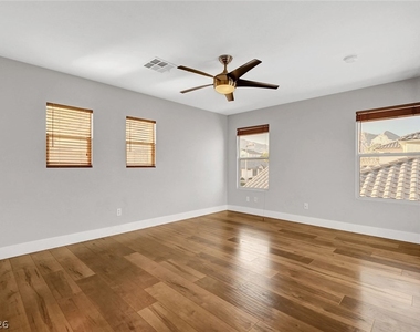 812 Sistine Street - Photo Thumbnail 19