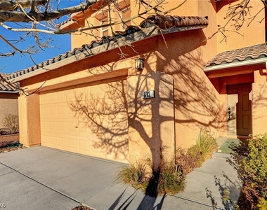 812 Sistine Street - Photo Thumbnail 1