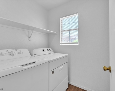 9648 Boylagh Avenue - Photo Thumbnail 7