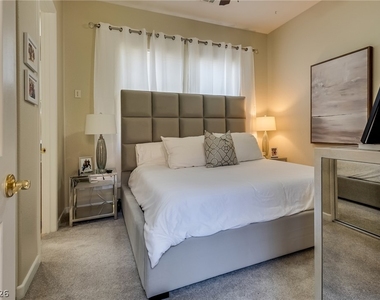 2854 Dove Run Creek Drive - Photo Thumbnail 16