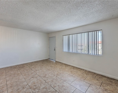 6979 Issac Avenue - Photo Thumbnail 11