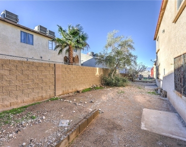 6979 Issac Avenue - Photo Thumbnail 25