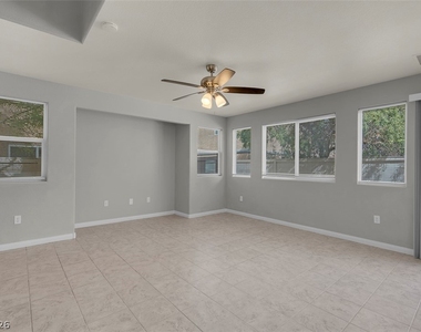 9172 Giardino Villa Street - Photo Thumbnail 10