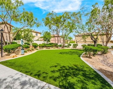 9172 Giardino Villa Street - Photo Thumbnail 23