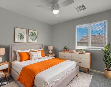 9172 Giardino Villa Street - Photo Thumbnail 7