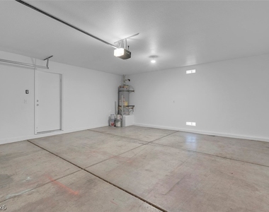 9172 Giardino Villa Street - Photo Thumbnail 20