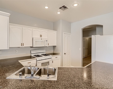 1168 Dana Maple Court - Photo Thumbnail 2