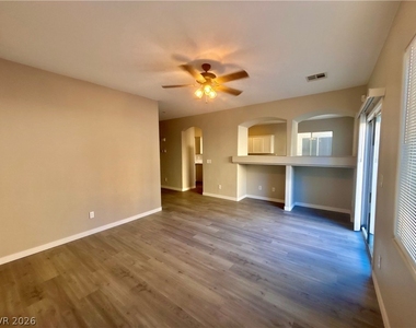 7432 Decoro Street - Photo Thumbnail 8