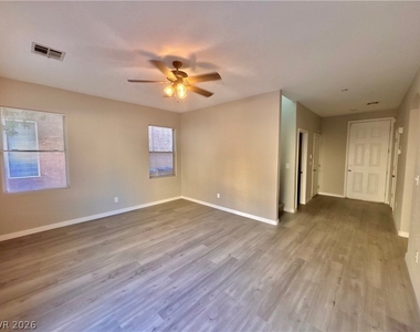 7432 Decoro Street - Photo Thumbnail 9