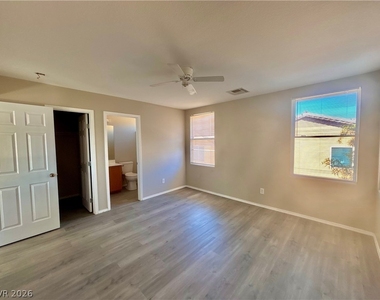 7432 Decoro Street - Photo Thumbnail 15