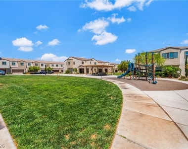 3545 Golden Chariot Ave - Photo Thumbnail 21