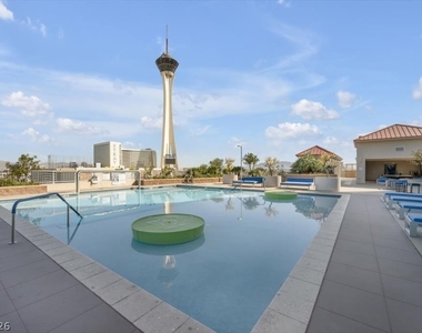 200 W Sahara Avenue - Photo Thumbnail 40