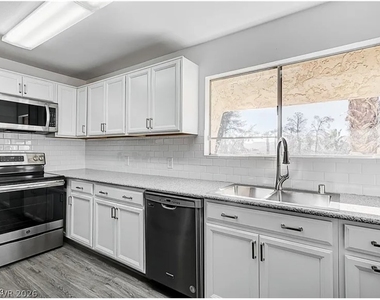 1303 Darlene Way - Photo Thumbnail 1
