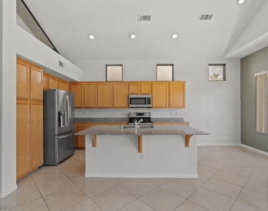 326 Blackstone River Avenue - Photo Thumbnail 9