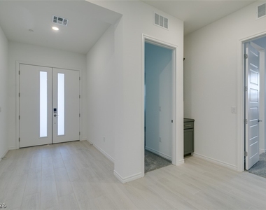 37 Charlotte Ridge Place - Photo Thumbnail 15