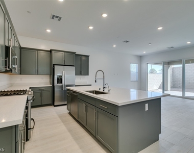 37 Charlotte Ridge Place - Photo Thumbnail 22