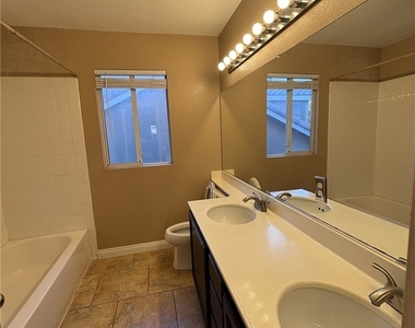 10341 Hunters Meadow Avenue - Photo Thumbnail 19