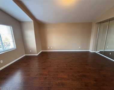 10341 Hunters Meadow Avenue - Photo Thumbnail 13