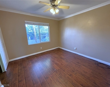 10341 Hunters Meadow Avenue - Photo Thumbnail 20
