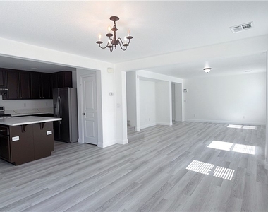 9251 Tonkawa Avenue - Photo Thumbnail 3