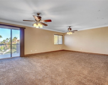 6734 Coronado Crest Avenue - Photo Thumbnail 29