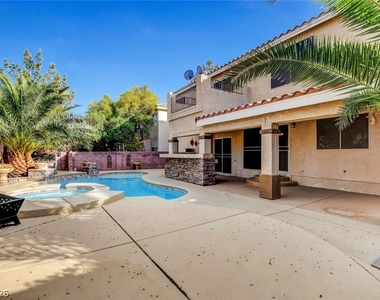 6734 Coronado Crest Avenue - Photo Thumbnail 55
