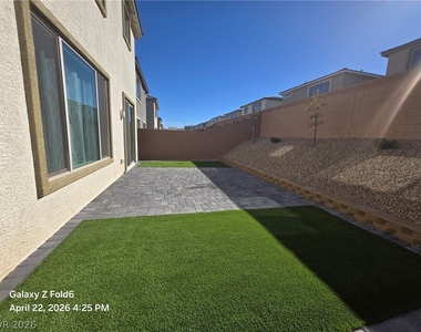 10239 Estancia Hill Street - Photo Thumbnail 36
