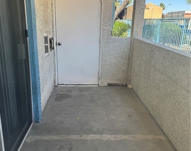 4960 Harrison Drive - Photo Thumbnail 4