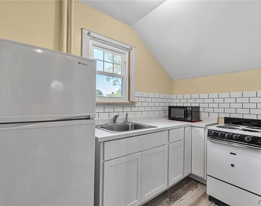1004 87th Street - Photo Thumbnail 7