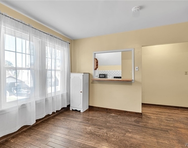 1004 87th Street - Photo Thumbnail 5