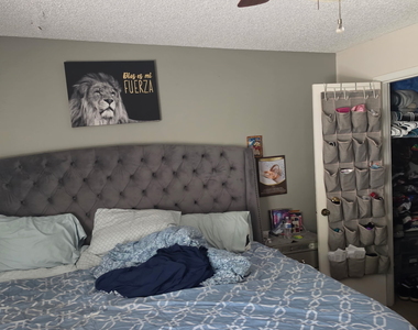 2128 Terrace Club Court - Photo Thumbnail 6