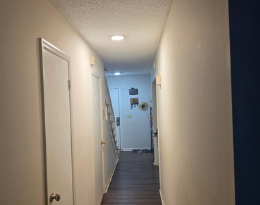 2128 Terrace Club Court - Photo Thumbnail 19
