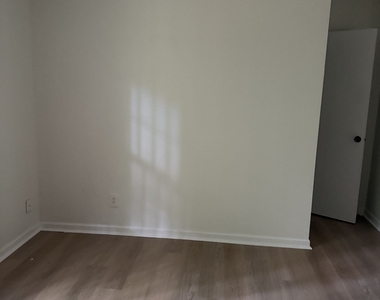 2128 Terrace Club Court - Photo Thumbnail 20