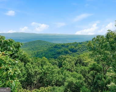 424 S Sanderlin Mtn Drive - Photo Thumbnail 4