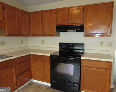 881 Heritage Valley Road - Photo Thumbnail 8