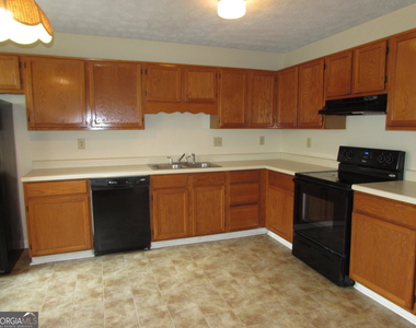 881 Heritage Valley Road - Photo Thumbnail 4