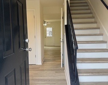 1161 Boulevard - Photo Thumbnail 9