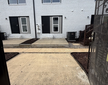 1161 Boulevard - Photo Thumbnail 11