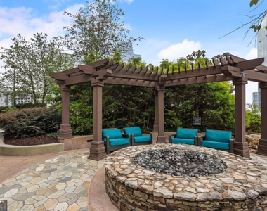 3324 Peachtree Road Ne - Photo Thumbnail 33