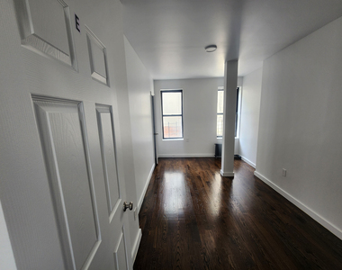 601 West 156th Street - Photo Thumbnail 6