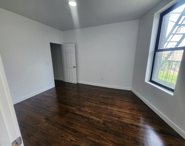601 West 156th Street - Photo Thumbnail 5